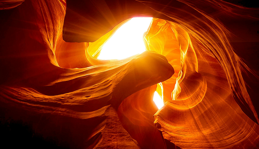 凯发天生一触即发制药盛装参展2024西鼎会，共绘健康产业新蓝图！